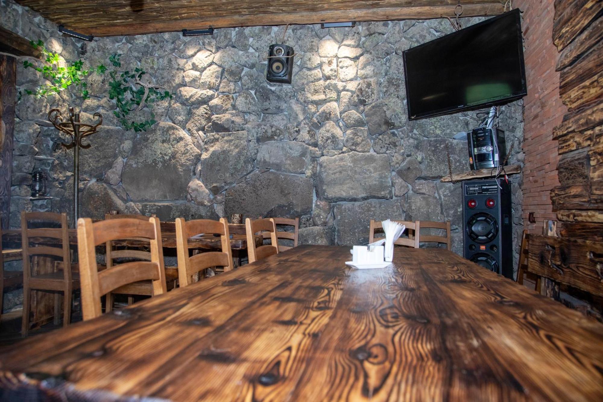 Fish Hotel Akhalkalaki エクステリア 写真