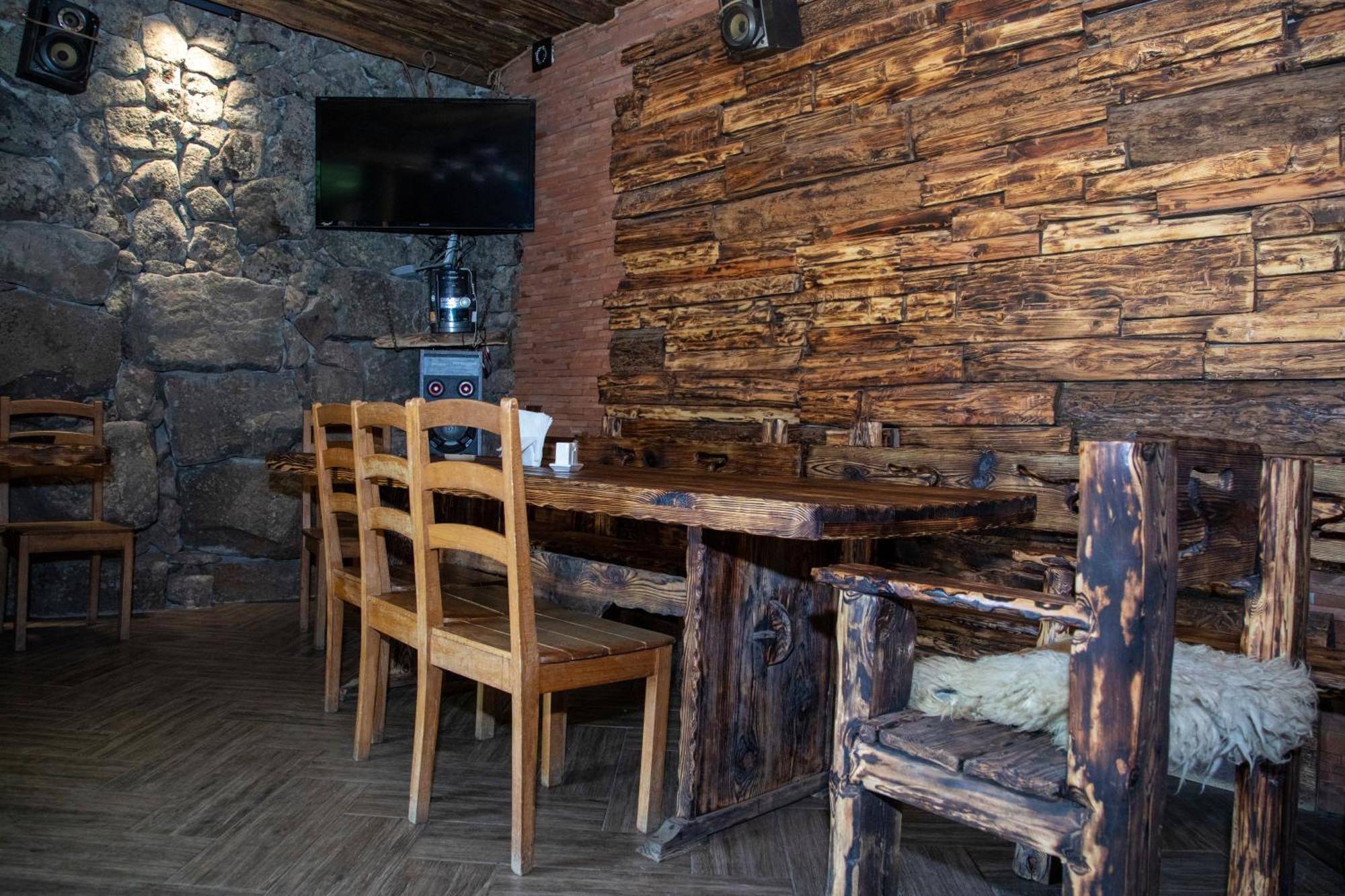 Fish Hotel Akhalkalaki エクステリア 写真